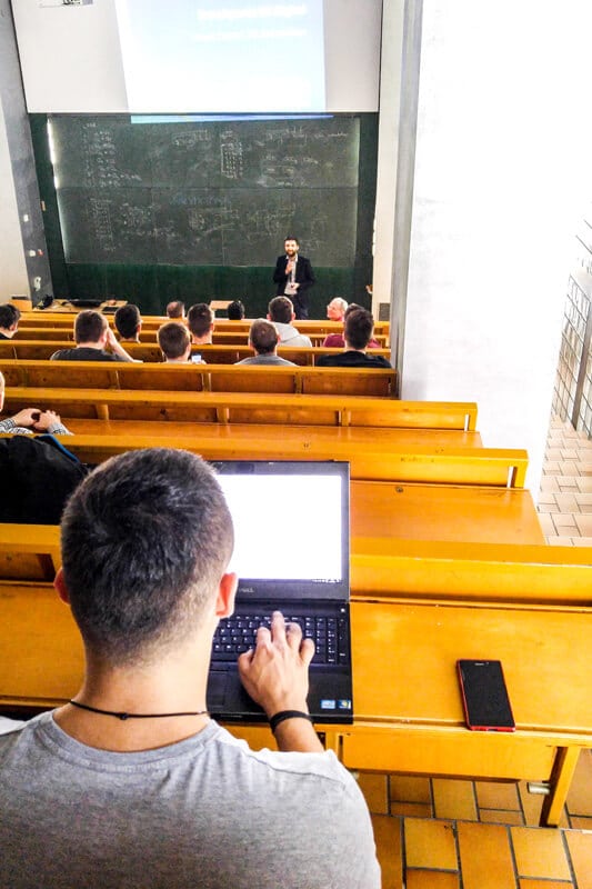 VIX dla Edukacji